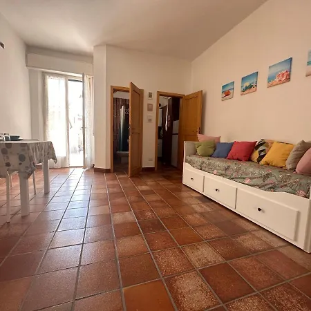 Miamare 1 Min Dalla E Terrazzo Di Clickaffitti 里米尼
