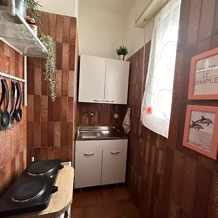Miamare 1 Min Dalla E Terrazzo Di Clickaffitti Lägenhet Rimini